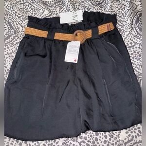 Zara Black pants with brown belt